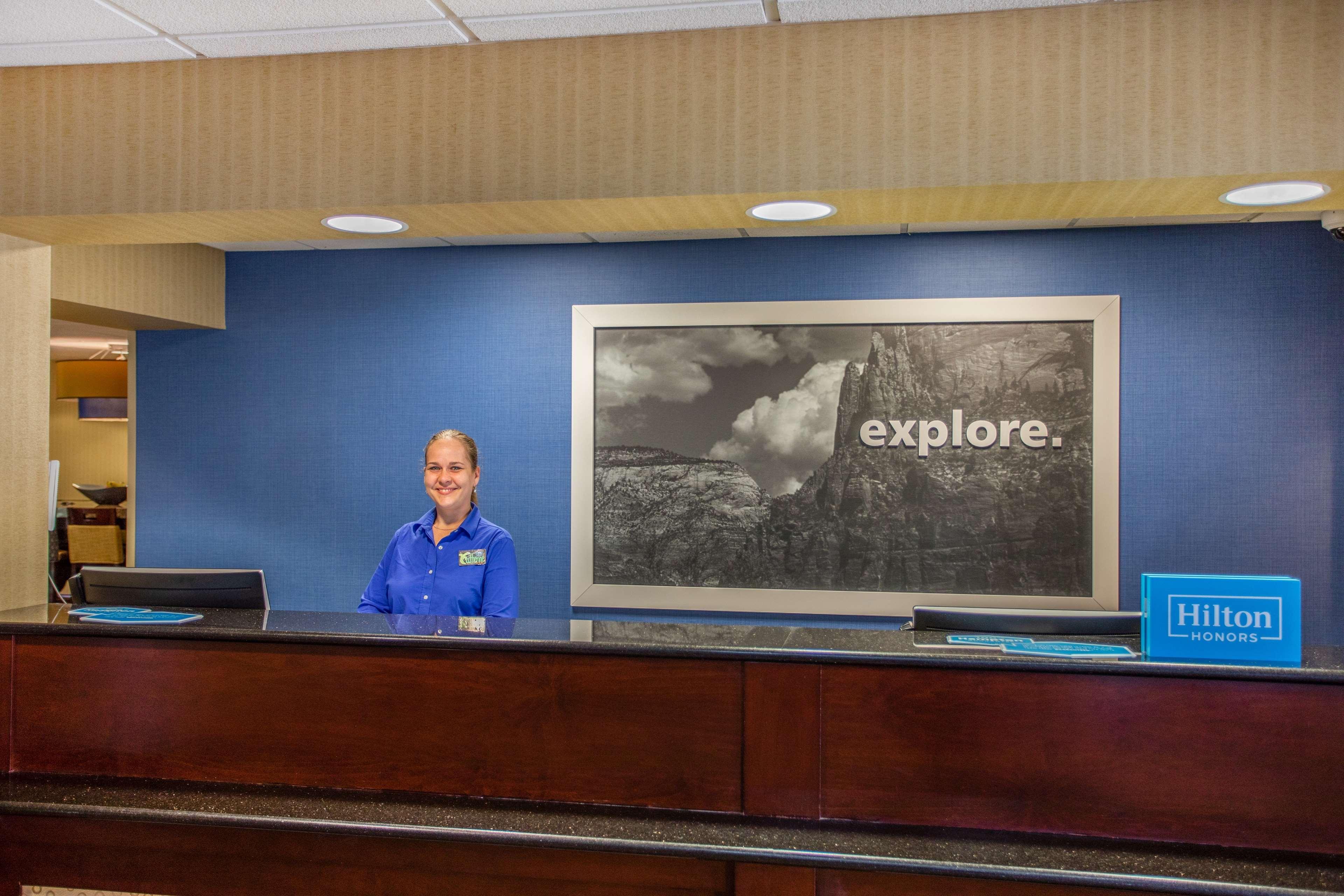 Hampton Inn Фішкілл Екстер'єр фото