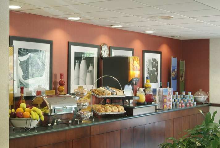 Hampton Inn Фішкілл Ресторан фото