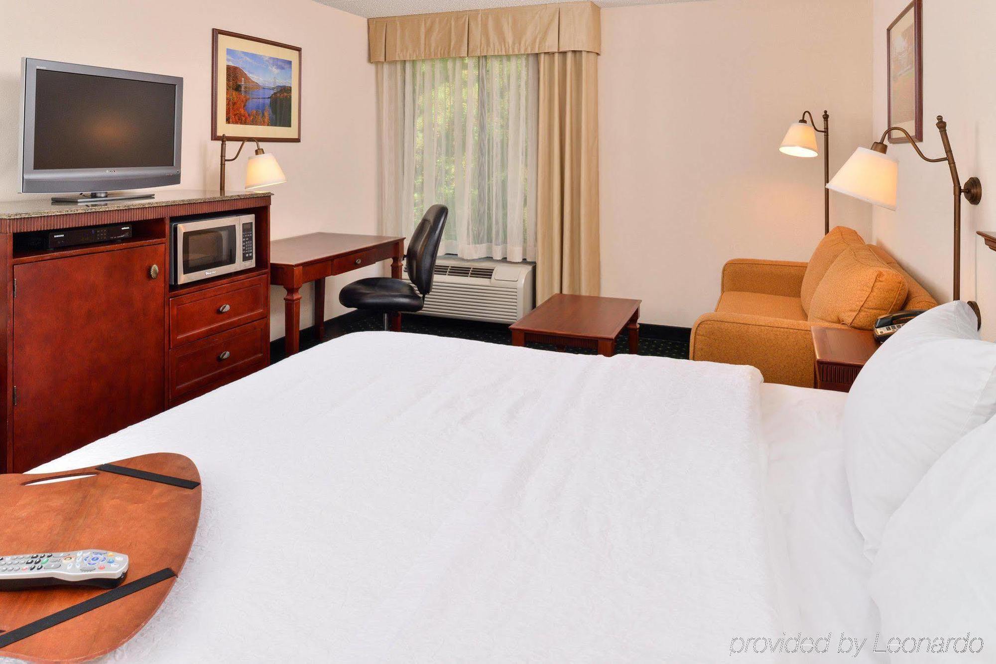 Hampton Inn Фішкілл Екстер'єр фото